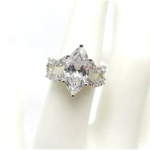 UNCAS 925 Sterling Silver Marquise Cut Split Shank Ring Vintage Size 7.25